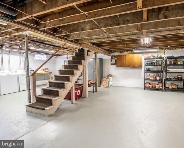 418 DOUBLEWOODS RD, Langhorne, PA 19047