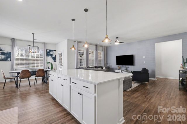 124 Goodleigh Lane, Mooresville, NC 28115