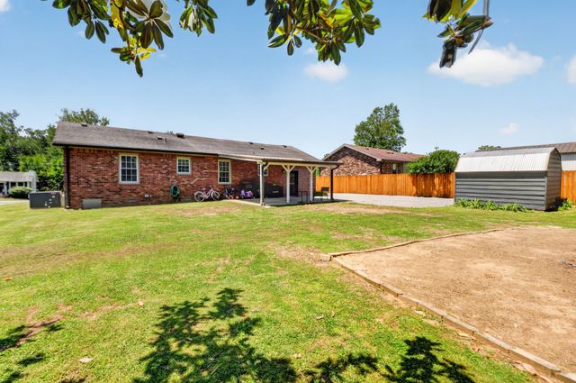 272 Wessington Pl, N, Hendersonville, TN 37075