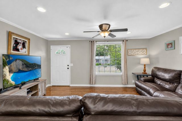 272 Wessington Pl, N, Hendersonville, TN 37075