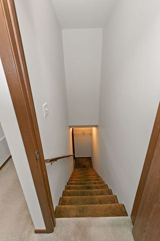 1002 Boston Circle 1002, Schaumburg, IL 60193