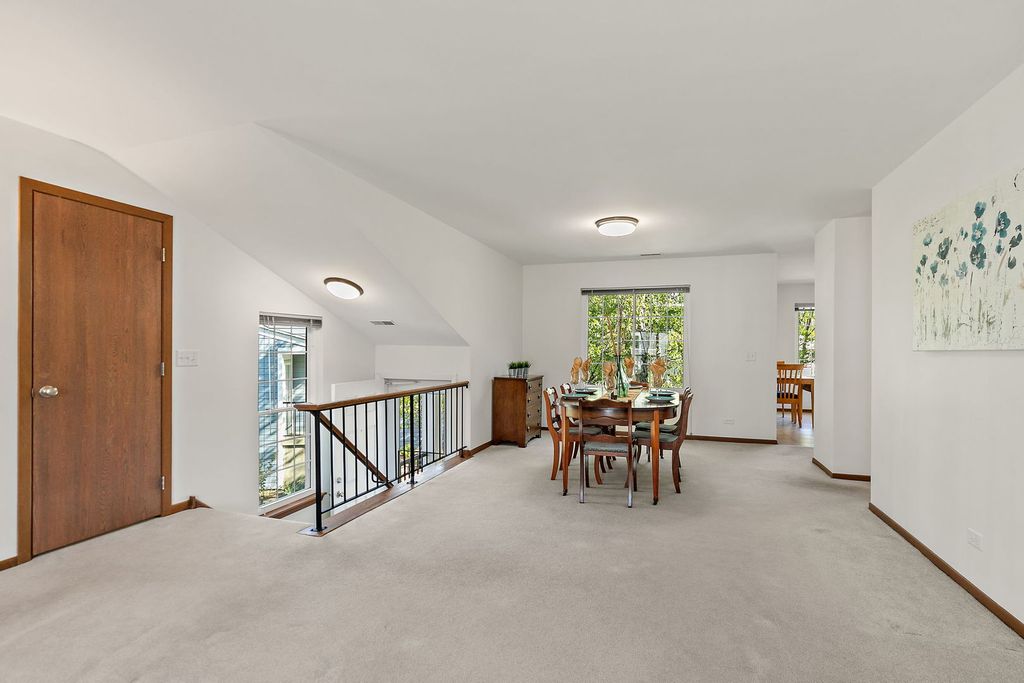 1002 Boston Circle 1002, Schaumburg, IL 60193 — photo 5