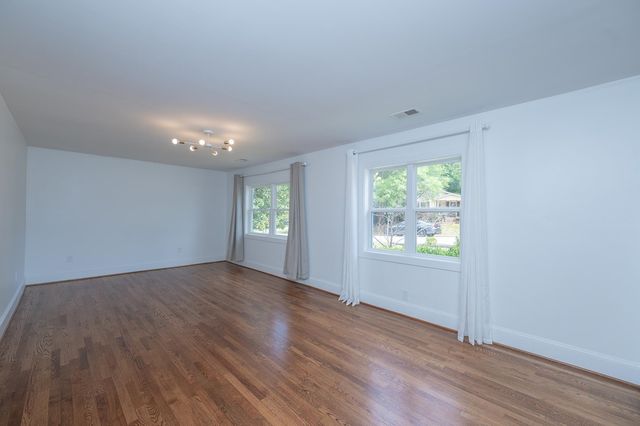 46 Briarcliff Drive, Greenville, SC 29607