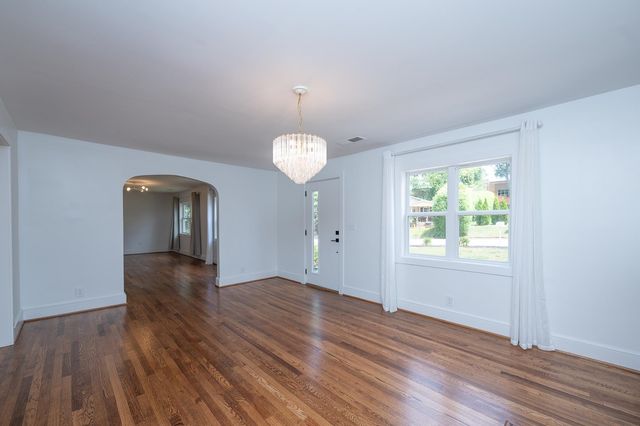 46 Briarcliff Drive, Greenville, SC 29607