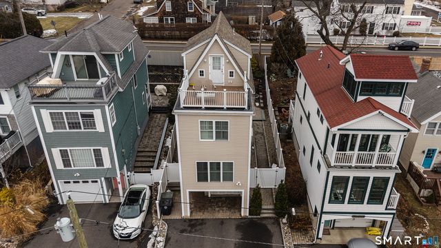 43 Beachland Avenue, Milford, CT 06460