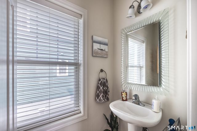 43 Beachland Avenue, Milford, CT 06460