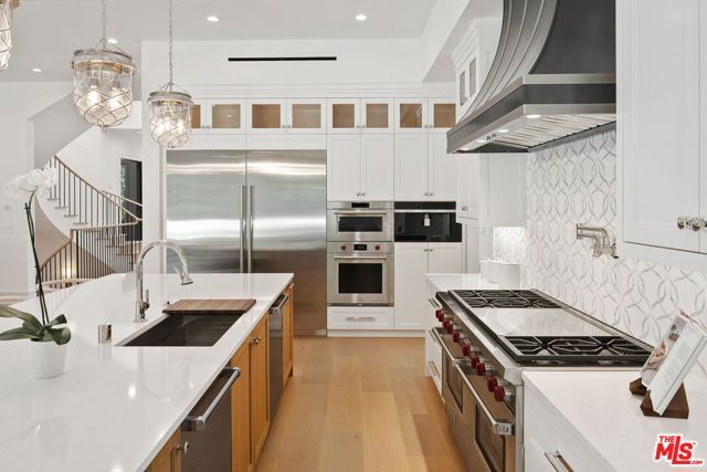 1675 San Remo Drive, Pacific Palisades (los Angeles), CA 90272