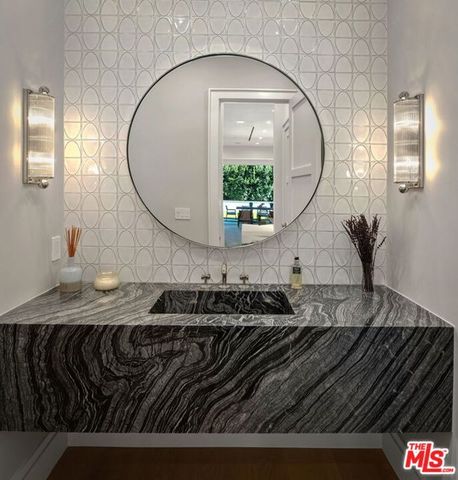 1675 San Remo Drive, Pacific Palisades (los Angeles), CA 90272