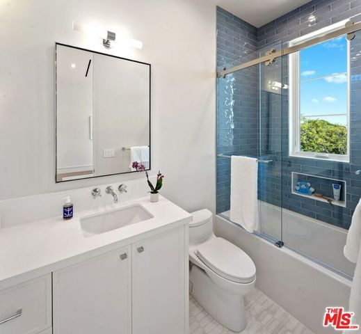 1675 San Remo Drive, Pacific Palisades (los Angeles), CA 90272