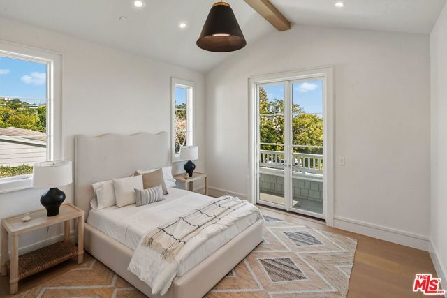 1675 San Remo Drive, Pacific Palisades (los Angeles), CA 90272