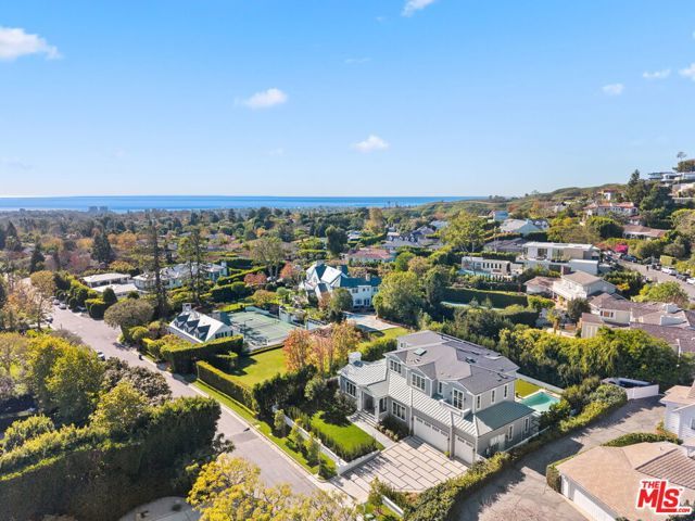 1675 San Remo Drive, Pacific Palisades (los Angeles), CA 90272