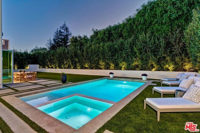 1675 San Remo Drive, Pacific Palisades (los Angeles), CA 90272