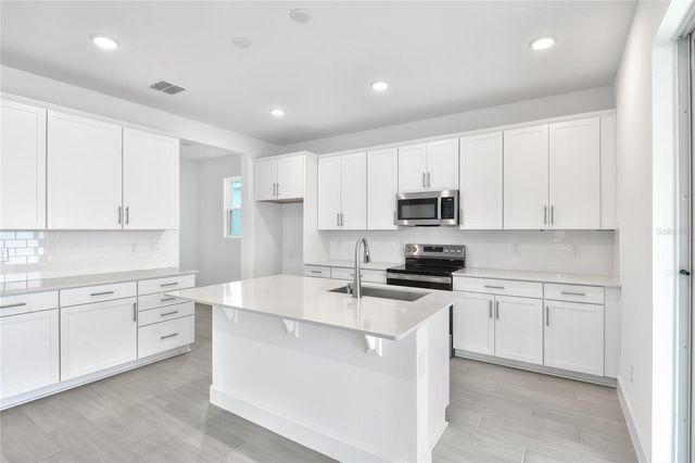 143 WATERSTONE LOOP, Tavares, FL 32778