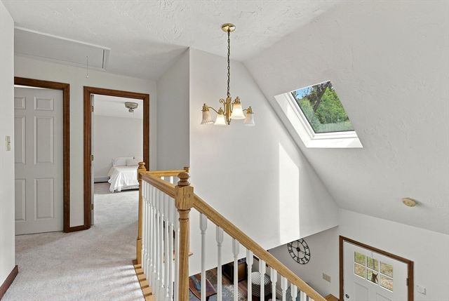 25 Mockingbird Ln, Maynard, MA 01754