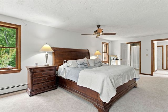 25 Mockingbird Ln, Maynard, MA 01754