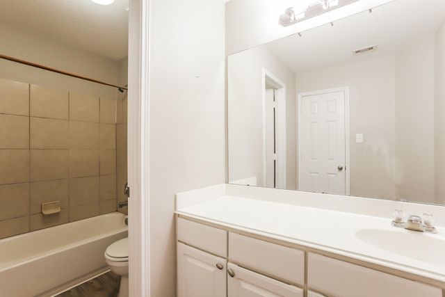 1826 Sun Point Court, Humble, TX 77396