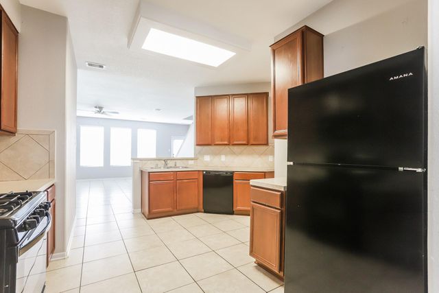 1826 Sun Point Court, Humble, TX 77396