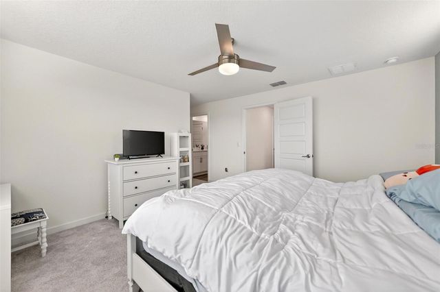 553 JOHN L MICA WAY, Longwood, FL 32750