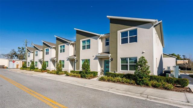 553 JOHN L MICA WAY, Longwood, FL 32750