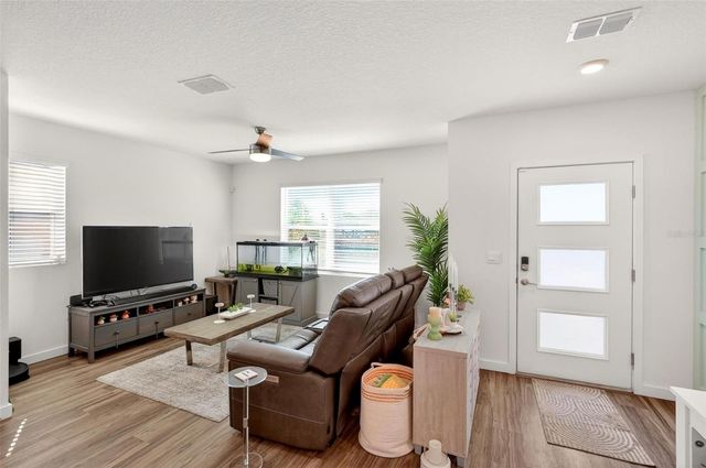 553 JOHN L MICA WAY, Longwood, FL 32750