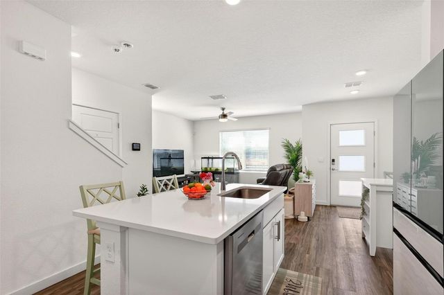 553 JOHN L MICA WAY, Longwood, FL 32750