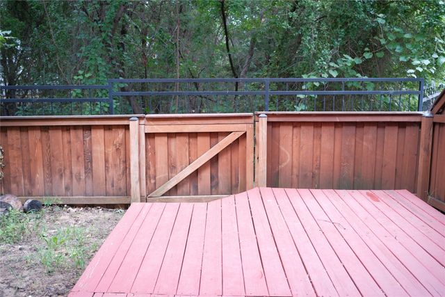 244 Turnberry Lane, Lewisville, TX 75067