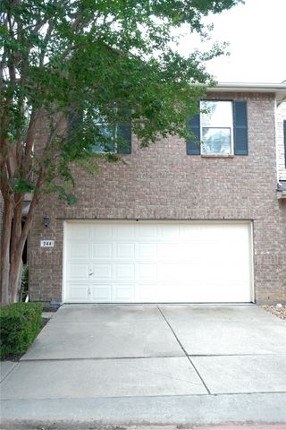 244 Turnberry Lane, Lewisville, TX 75067