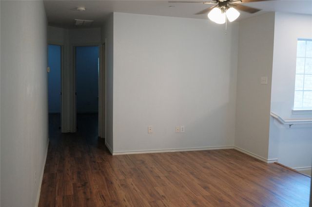244 Turnberry Lane, Lewisville, TX 75067