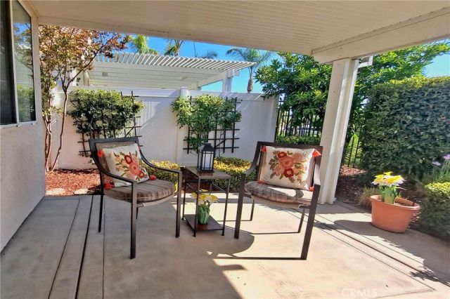 40247 Via Acuna, Murrieta, CA 92562