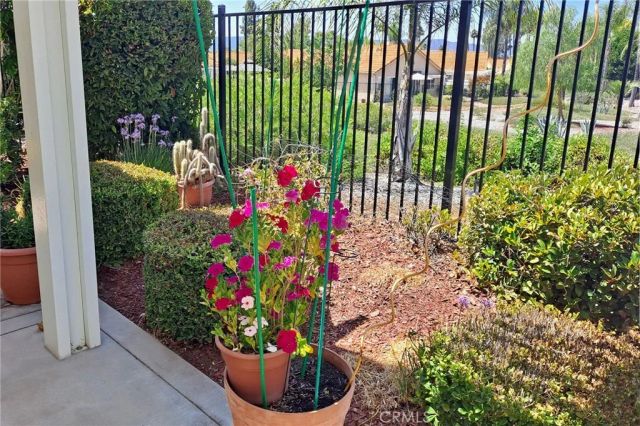 40247 Via Acuna, Murrieta, CA 92562