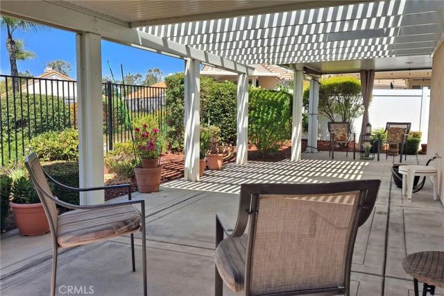 40247 Via Acuna, Murrieta, CA 92562