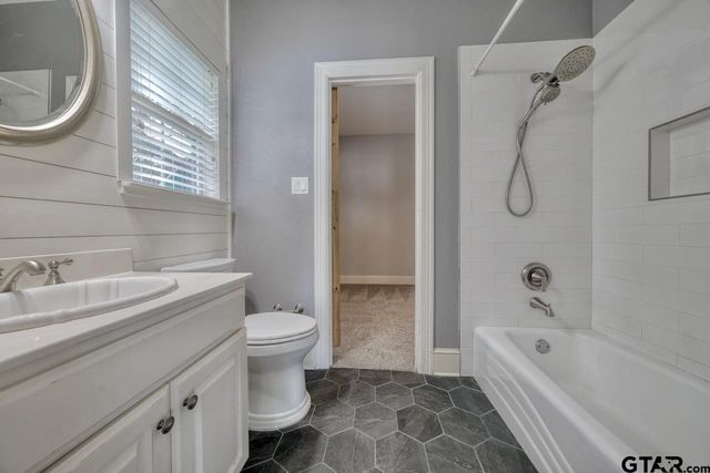 1333 Hideaway Lane W, Hideaway, TX 75771