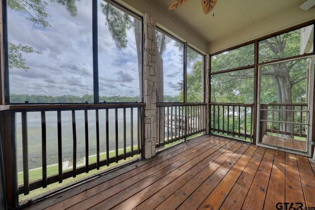 1333 Hideaway Lane W, Hideaway, TX 75771