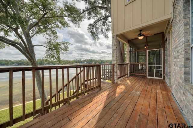 1333 Hideaway Lane W, Hideaway, TX 75771