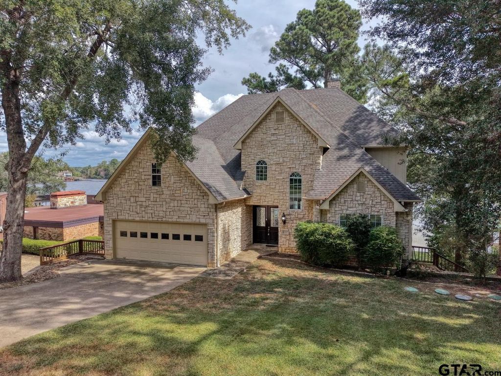 1333 Hideaway Lane W, Hideaway, TX 75771