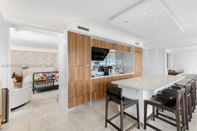 3 Island Ave 14D, Miami Beach, FL 33139