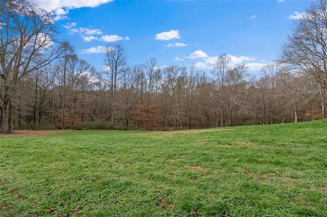 976 Salem Church Road, Carrollton, GA 30117