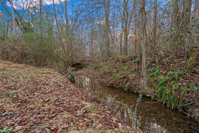 976 Salem Church Road, Carrollton, GA 30117