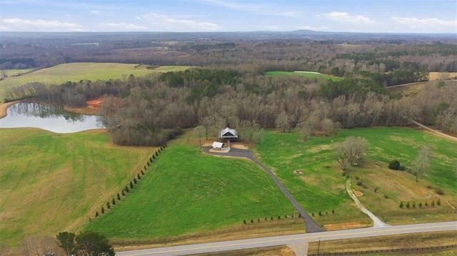 976 Salem Church Road, Carrollton, GA 30117