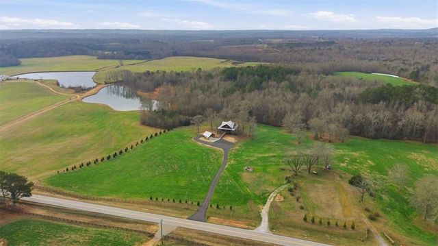 976 Salem Church Road, Carrollton, GA 30117