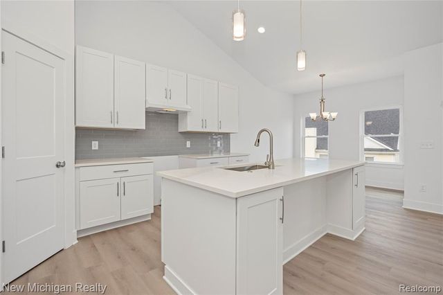 7453 Village Court, Davisburg, MI 48350