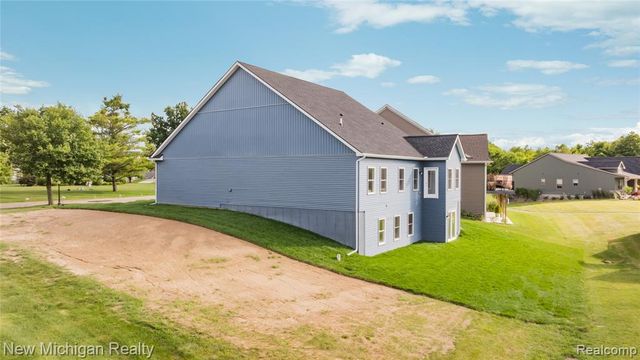 7453 Village Court, Davisburg, MI 48350