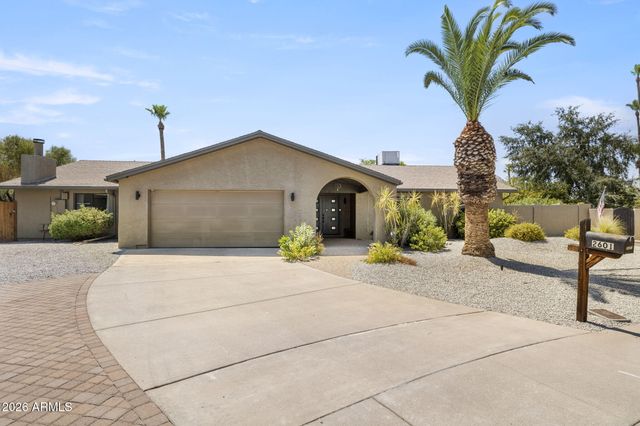 2601 E SAHUARO Drive, Phoenix, AZ 85028