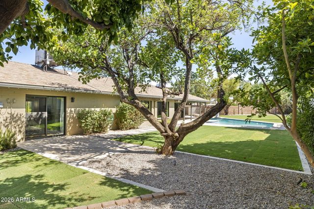 2601 E SAHUARO Drive, Phoenix, AZ 85028