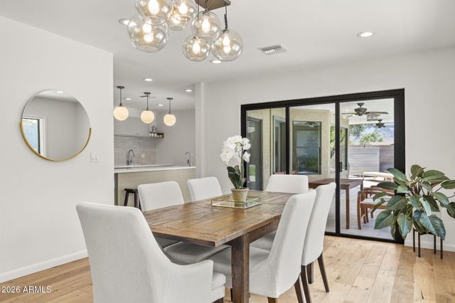 2601 E SAHUARO Drive, Phoenix, AZ 85028