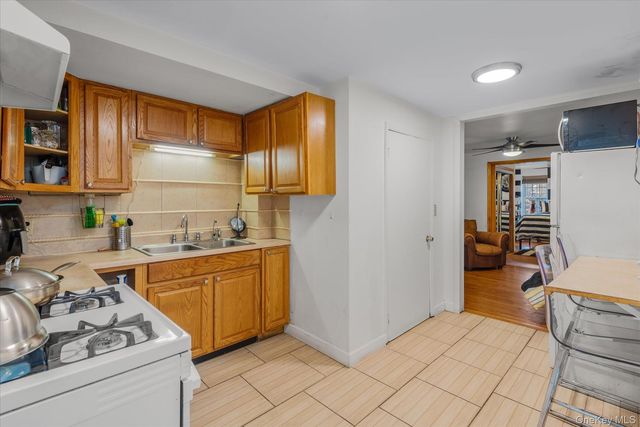 1241 Putnam Avenue, Brooklyn, NY 11221