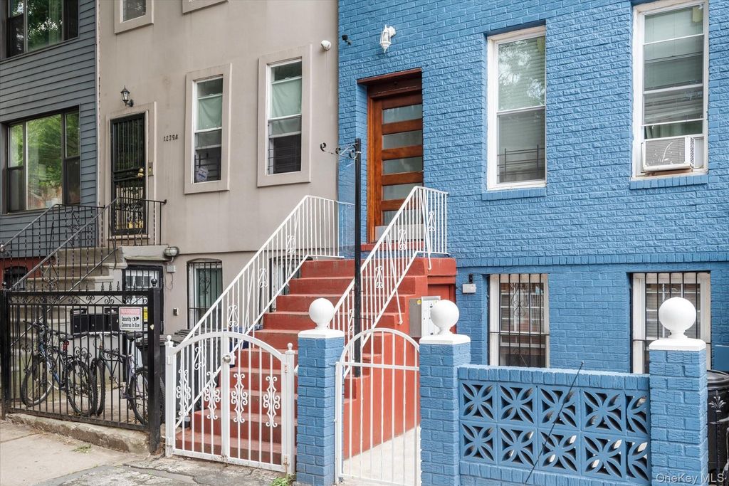 1241 Putnam Avenue, Brooklyn, NY 11221 — photo 3