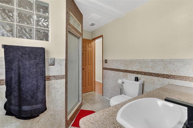 3126 TOOLE ROAD, Lithia, FL 33547