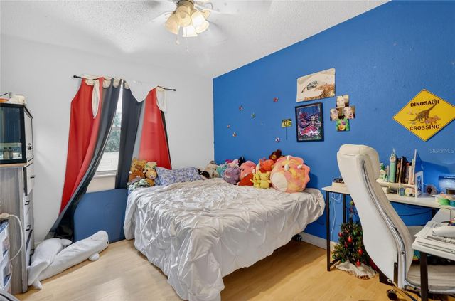 3126 TOOLE ROAD, Lithia, FL 33547