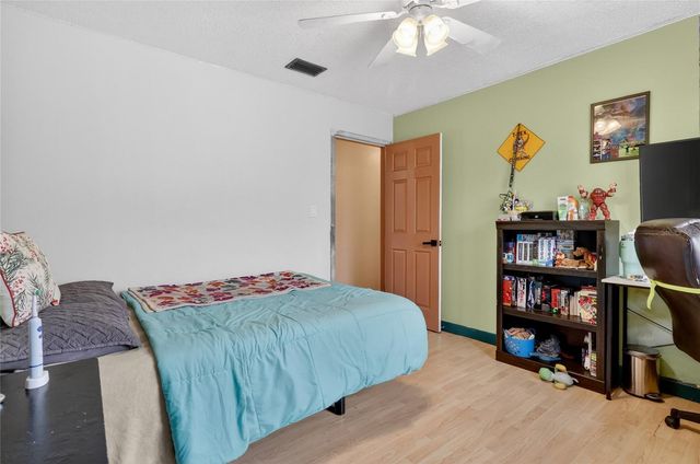 3126 TOOLE ROAD, Lithia, FL 33547
